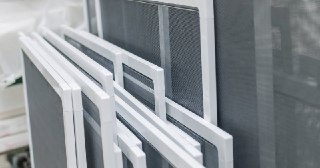 Москитные сетки на пластиковые окна Невинномысск купить по цене от 943 руб.
